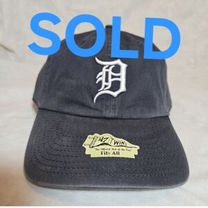 47 Twins Brand Detroit Tigers Navy Clean Up Dad Cap Cotton Hat - NWT